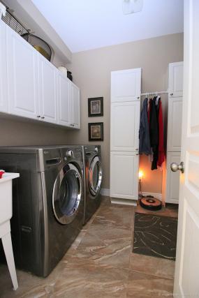 Property listing for 67 Greti Dr., Hamilton, ON